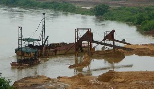 杜絕非法采砂，機(jī)制砂生產(chǎn)才是長久之道！